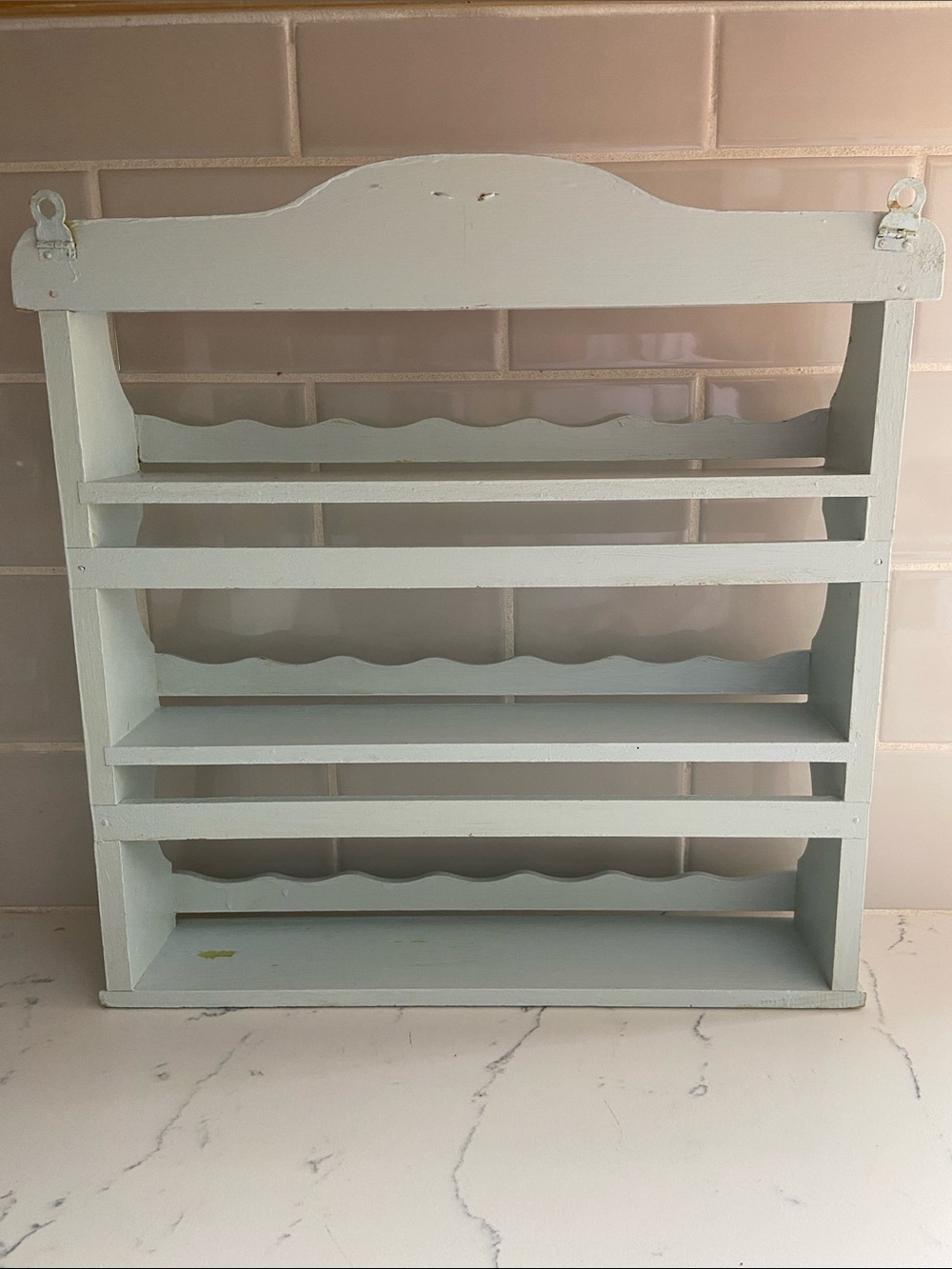 Vintage 1940s Wooden Wall Spice Rack 3 Tier Farmhouse Cottage Kitchen Shelf - Picture 7 of 13
